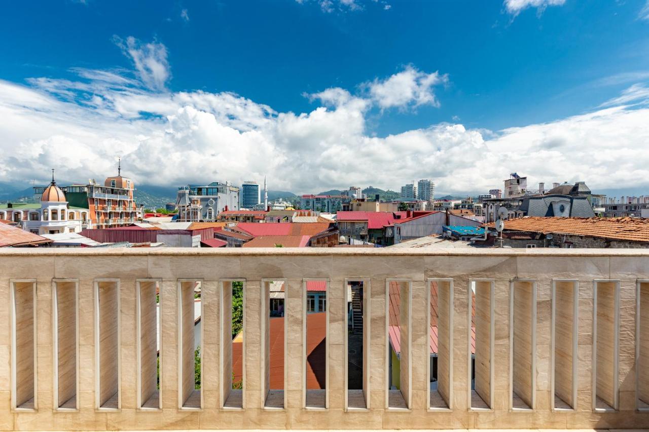 Hotel N16 Batumi Exteriér fotografie