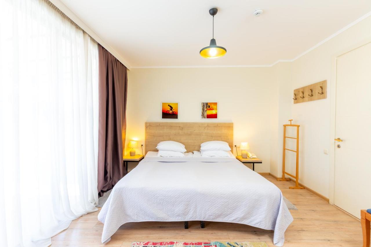 Hotel N16 Batumi Exteriér fotografie