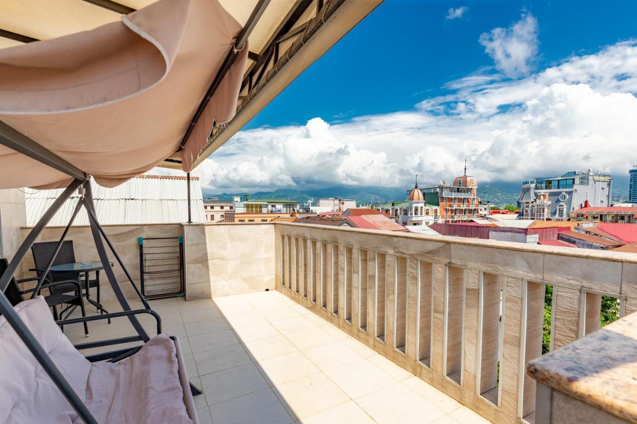 Hotel N16 Batumi Exteriér fotografie