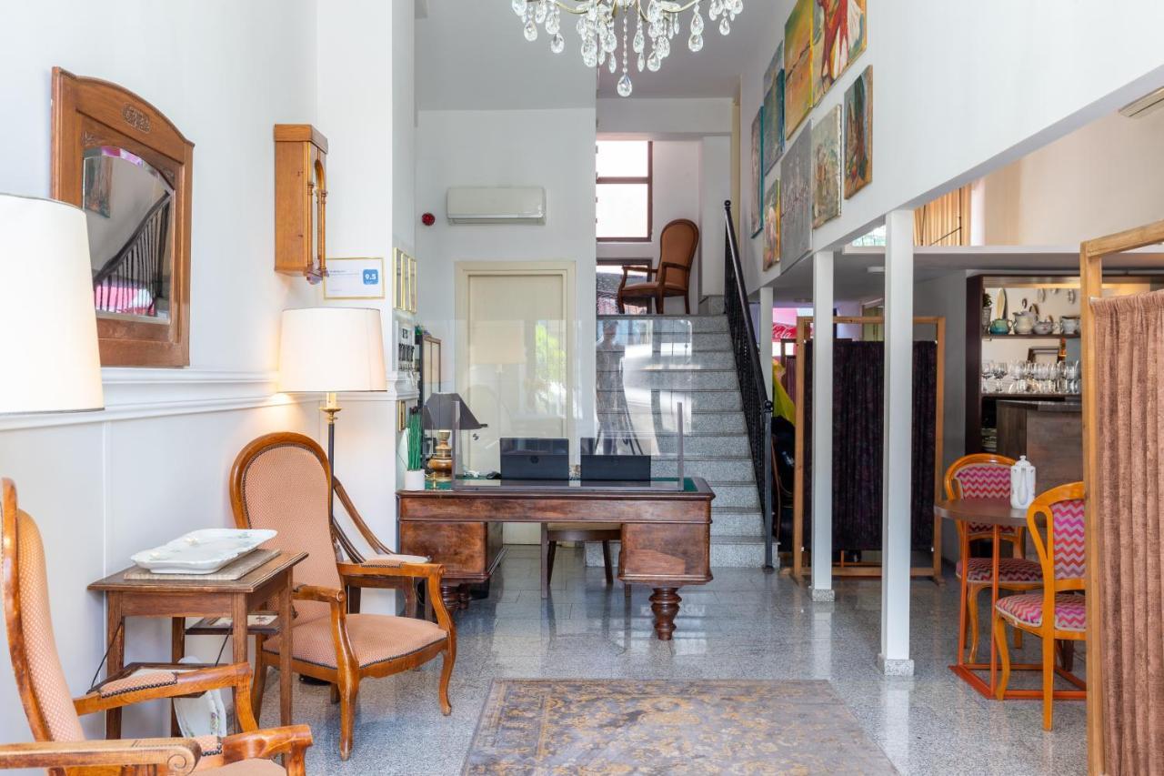 Hotel N16 Batumi Exteriér fotografie
