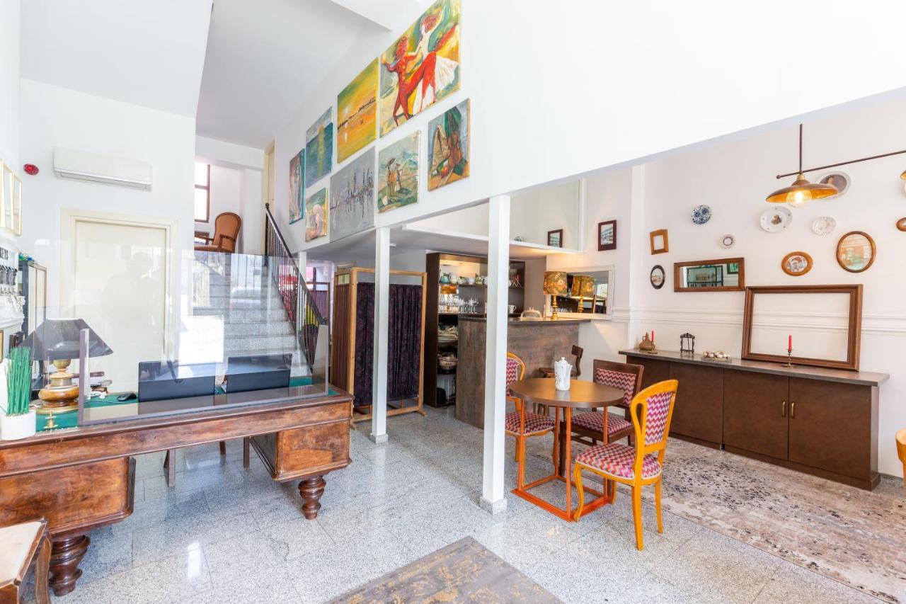 Hotel N16 Batumi Exteriér fotografie