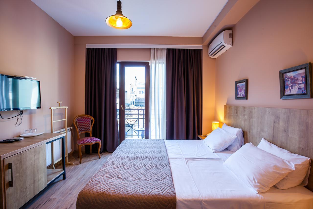 Hotel N16 Batumi Exteriér fotografie