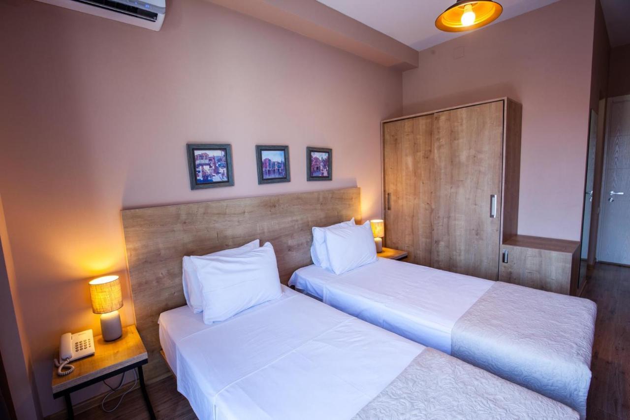 Hotel N16 Batumi Exteriér fotografie